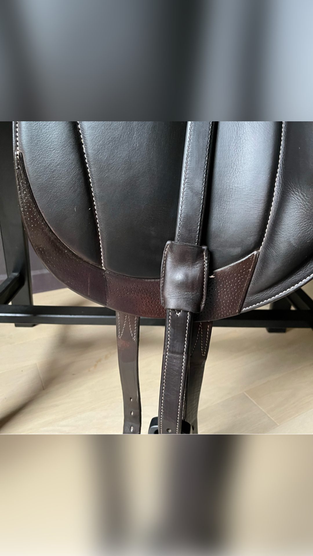 Selle Dressage AACHEN Forestier 17,5 buffle, média 3