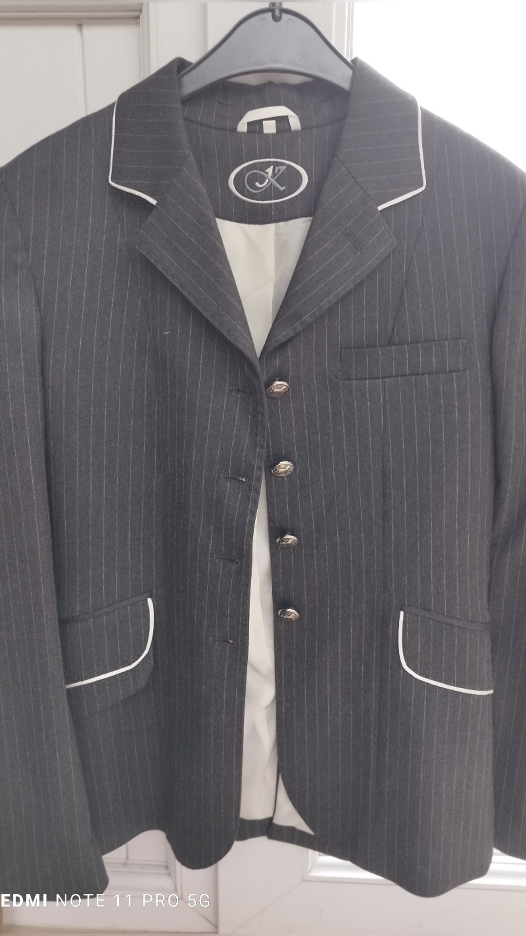 Veste de concours grise taille 38 (prix d'origine 186, 65€) jamais portée, média 2
