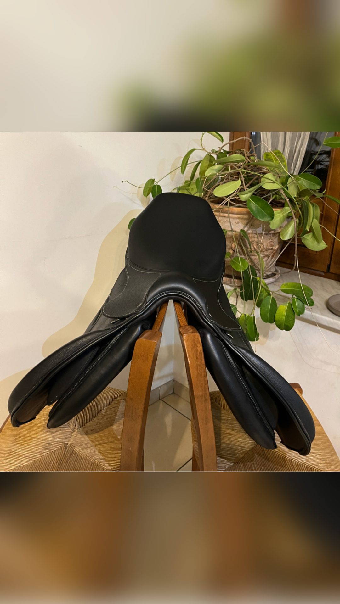 Selle en cuir Fouganza neuve, média 4