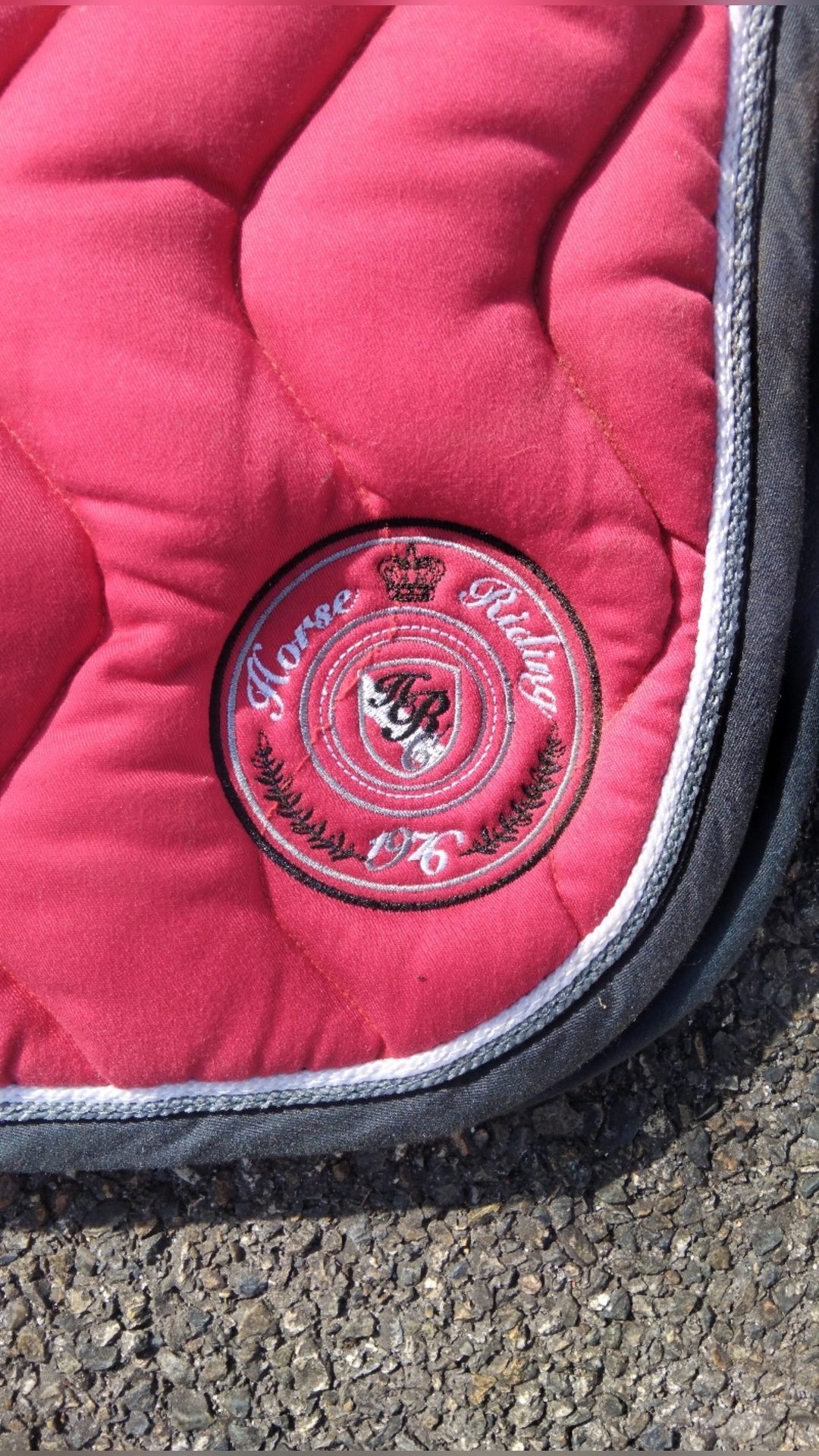 Tapis cheval, média 2