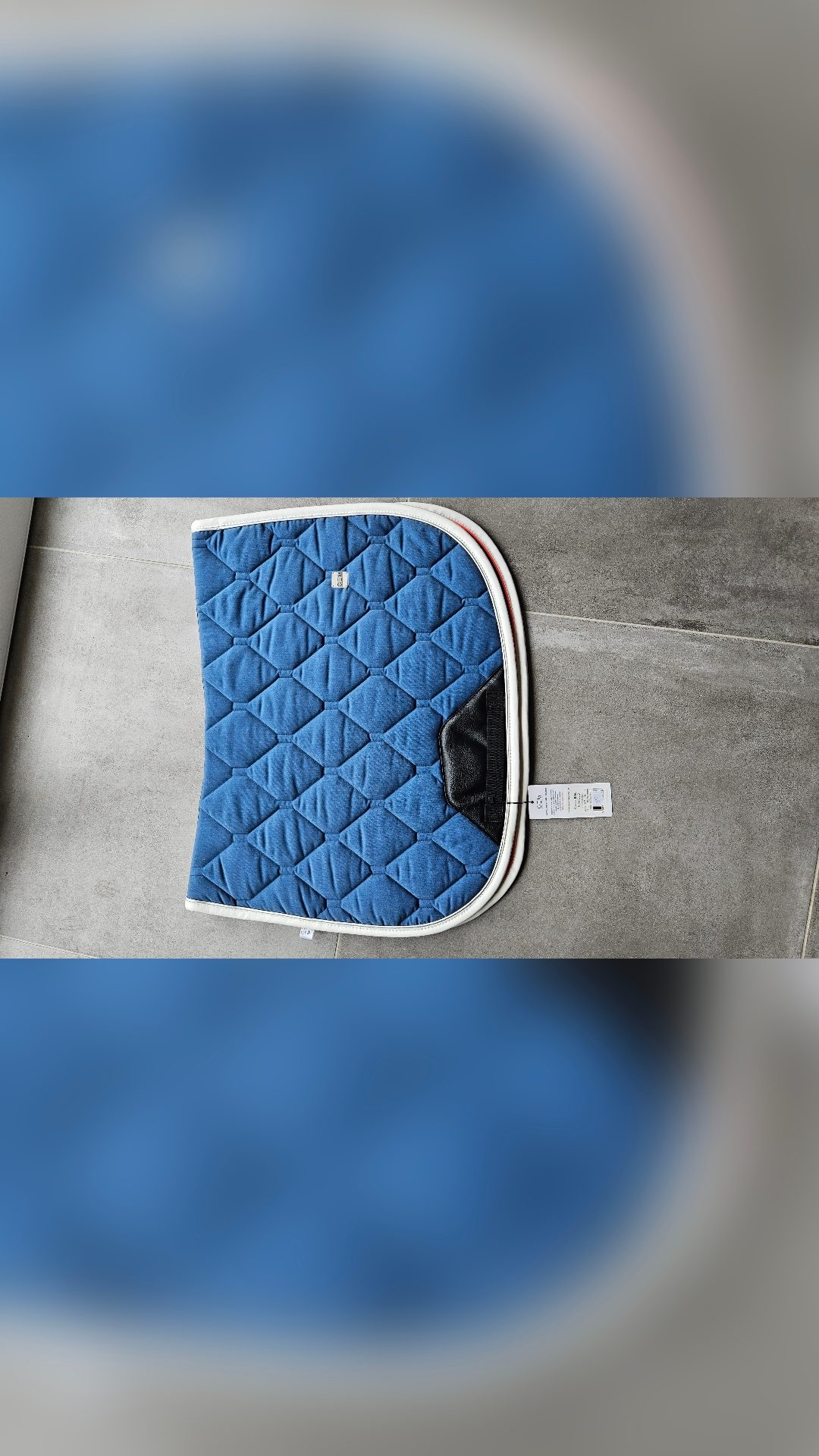 Tapis GEM neuf, média 2