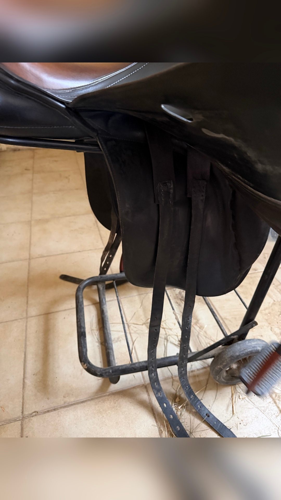 Selle de dressage 18pouce, média 6