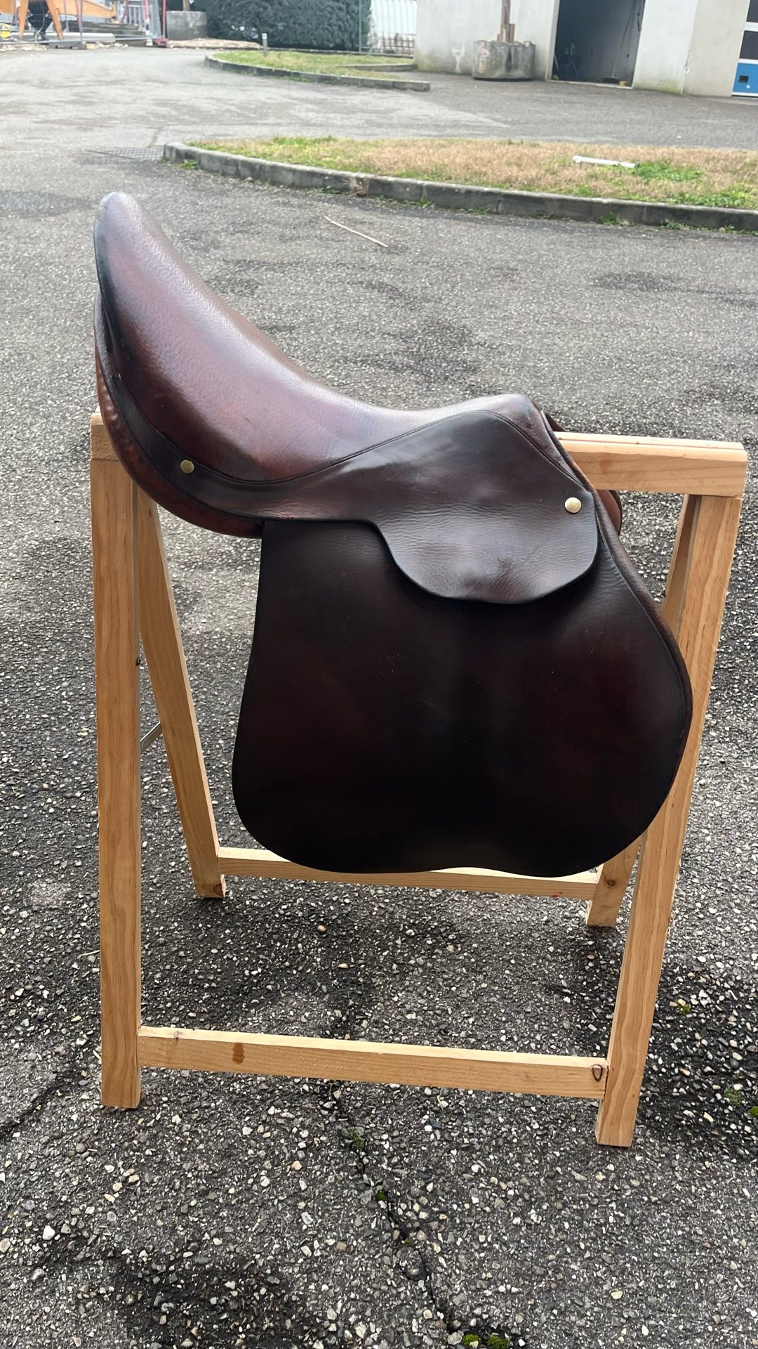 Selle taille 17, média 2