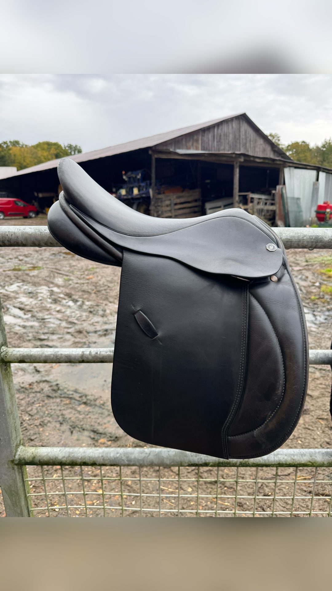 Selle mixte Farrington’s 16,5 pouces, média 2