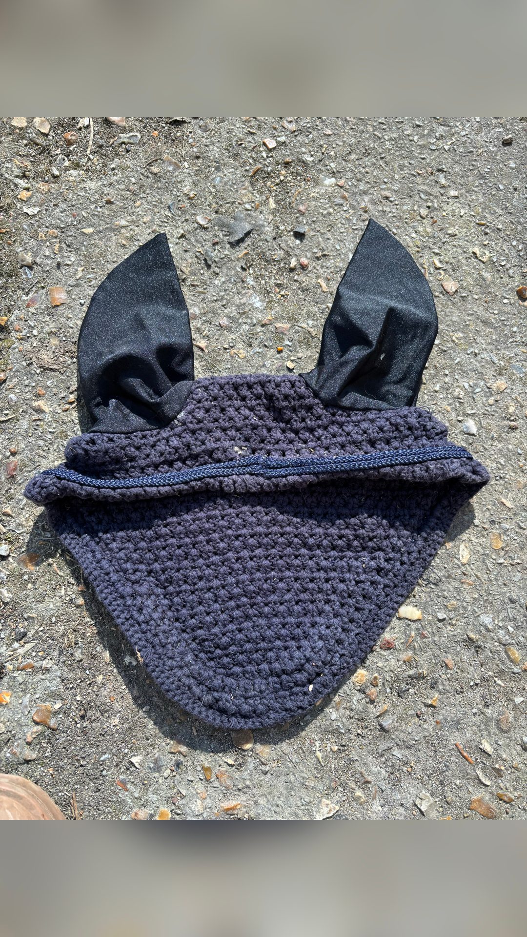 Bonnet bleu marine, média 2