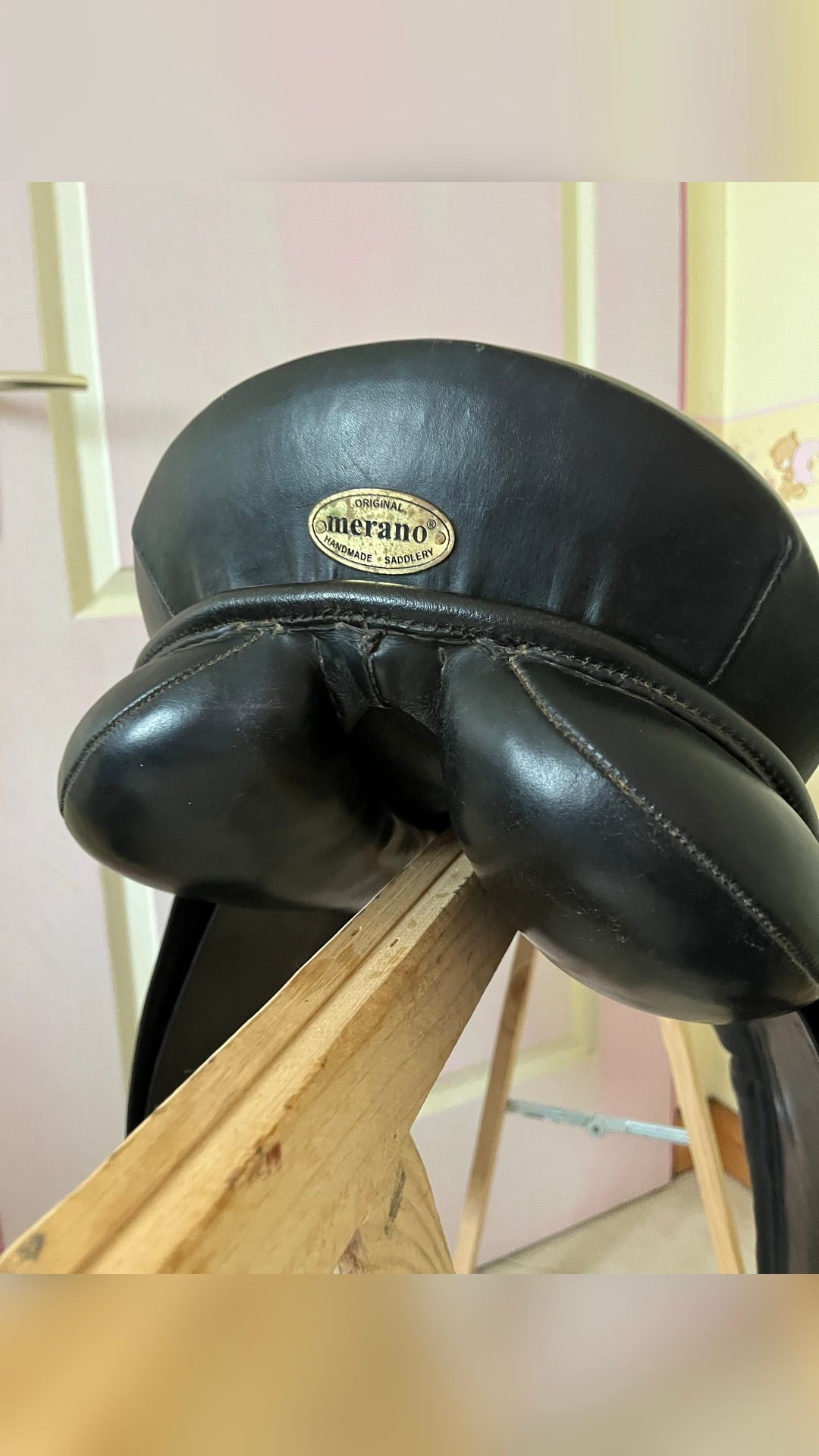 Selle de dressage, média 6