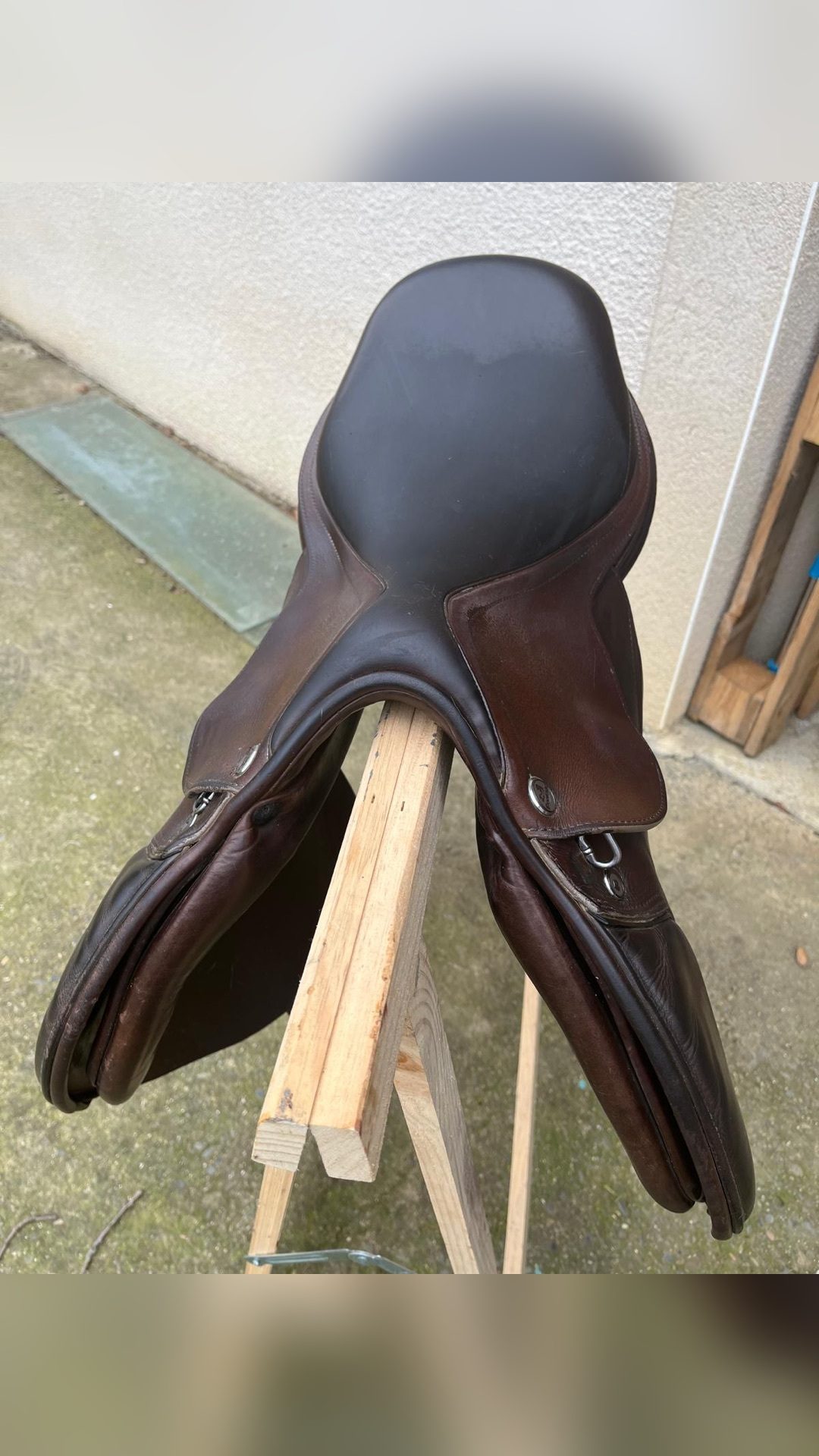 Selle de saut, média 2