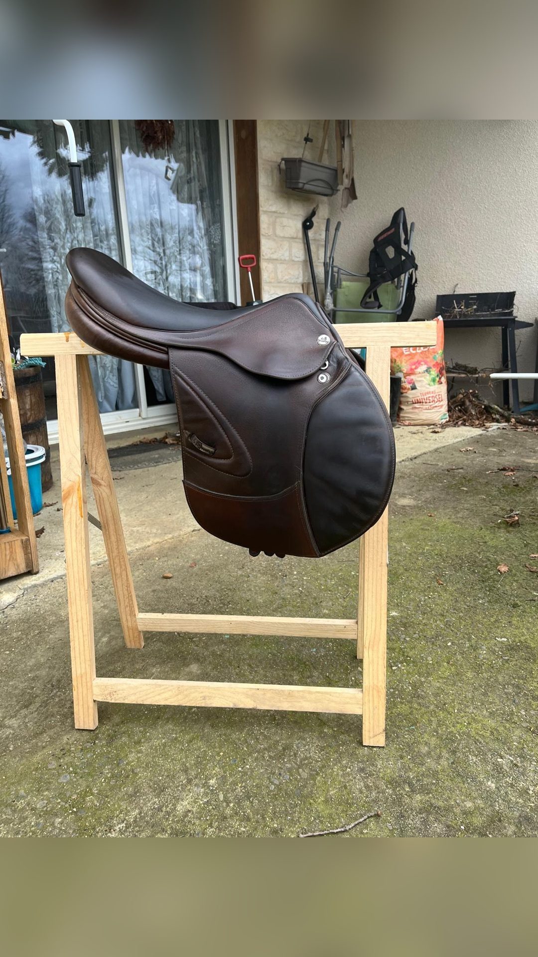 Selle de saut, média 3