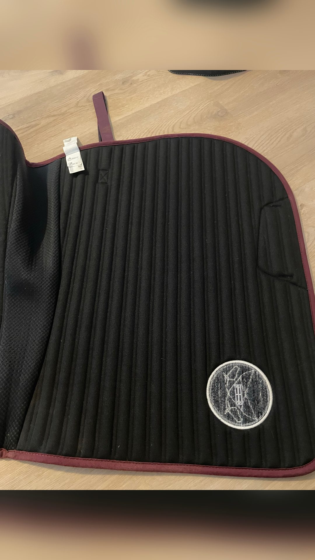 Tapis fouganza bordeaux, média 3