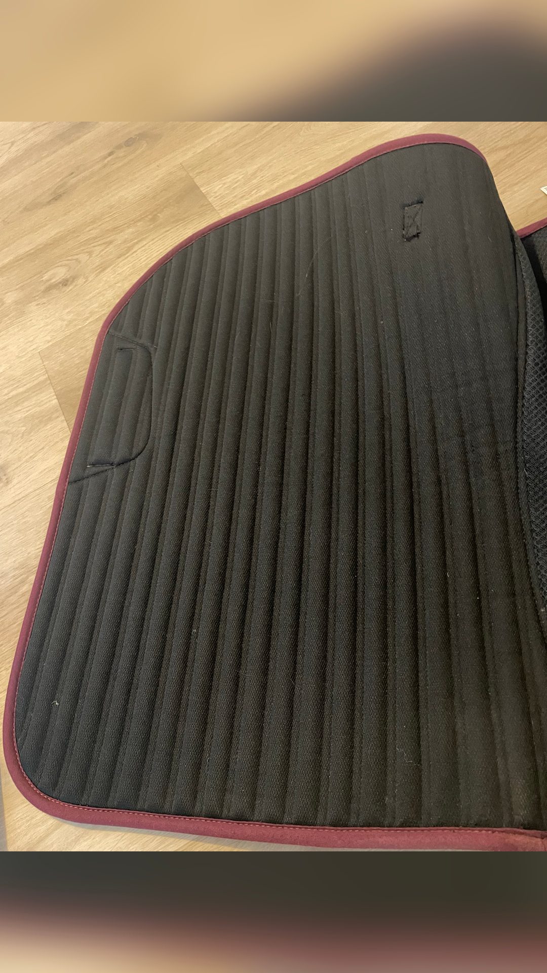 Tapis fouganza bordeaux, média 4