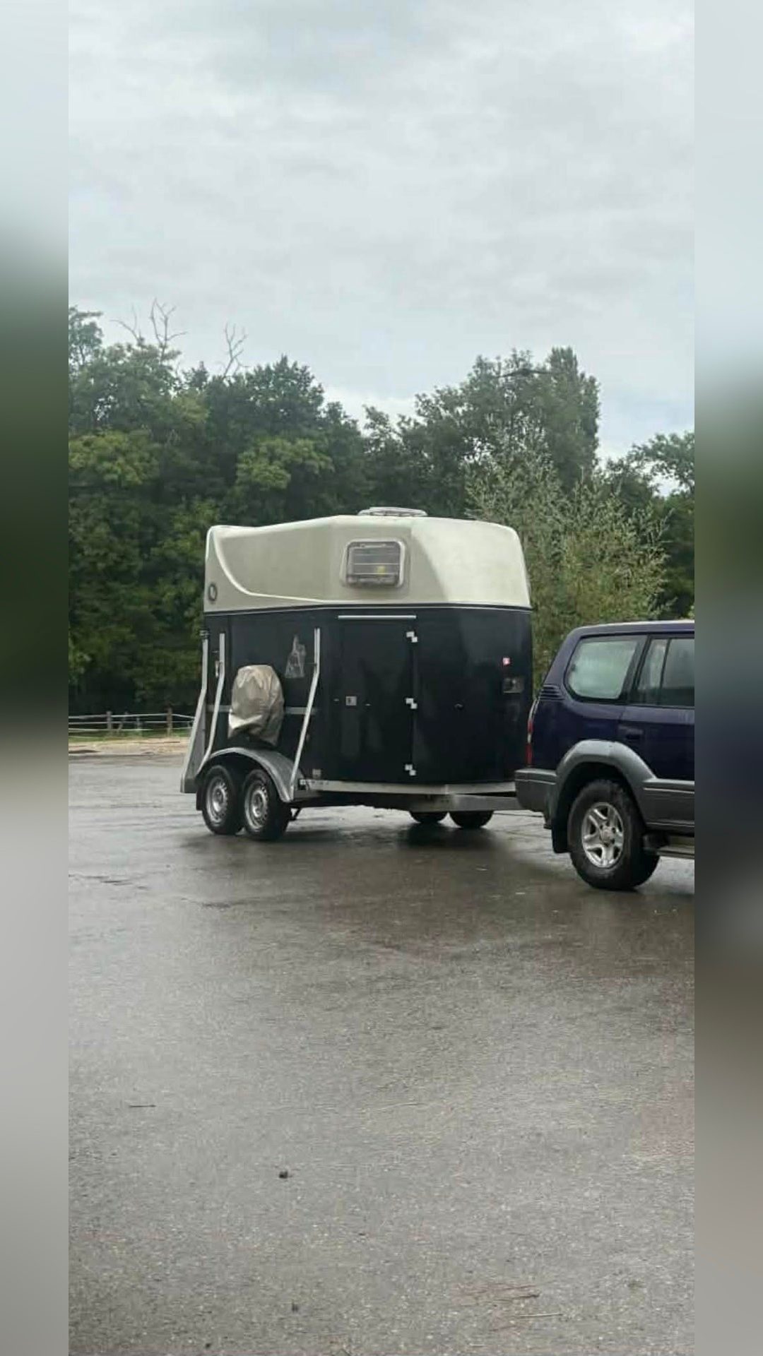 Van 2 places, média 2