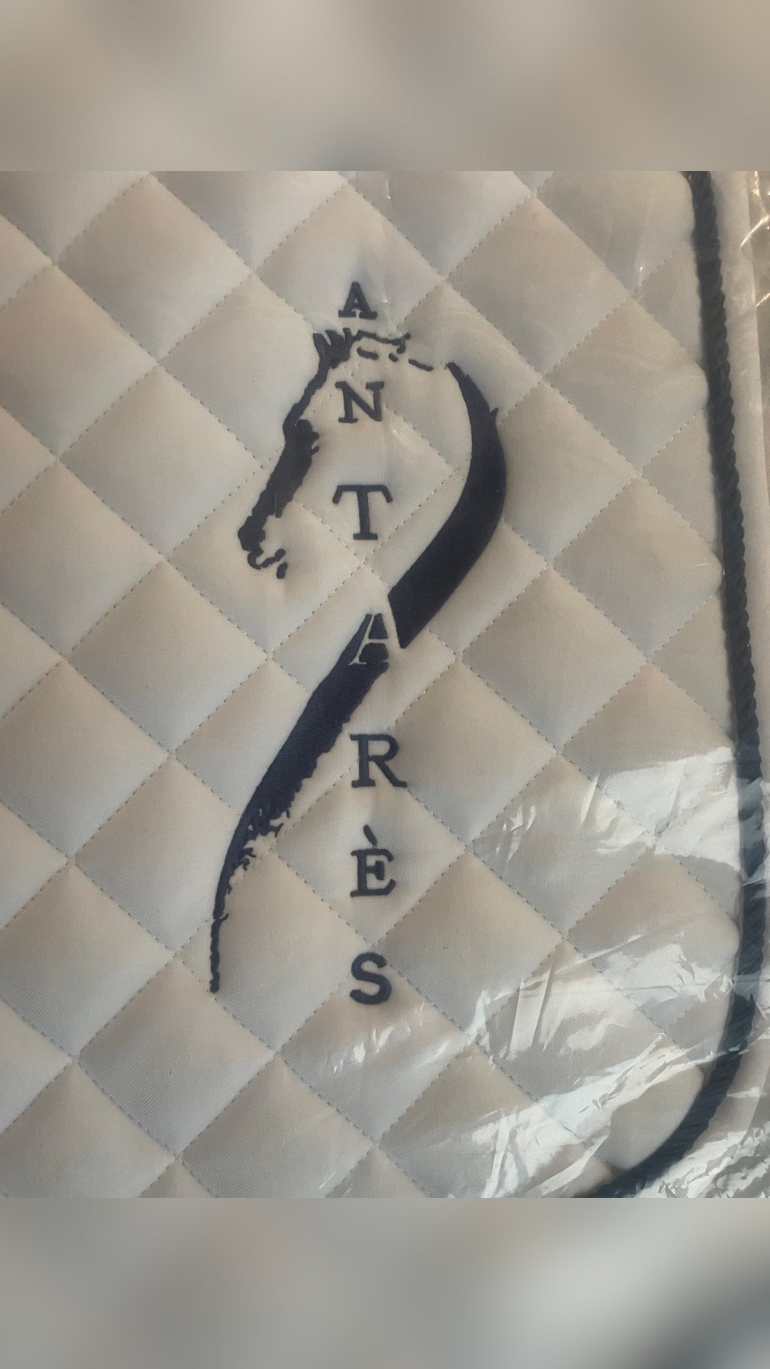 Tapis Antarès blanc, média 2