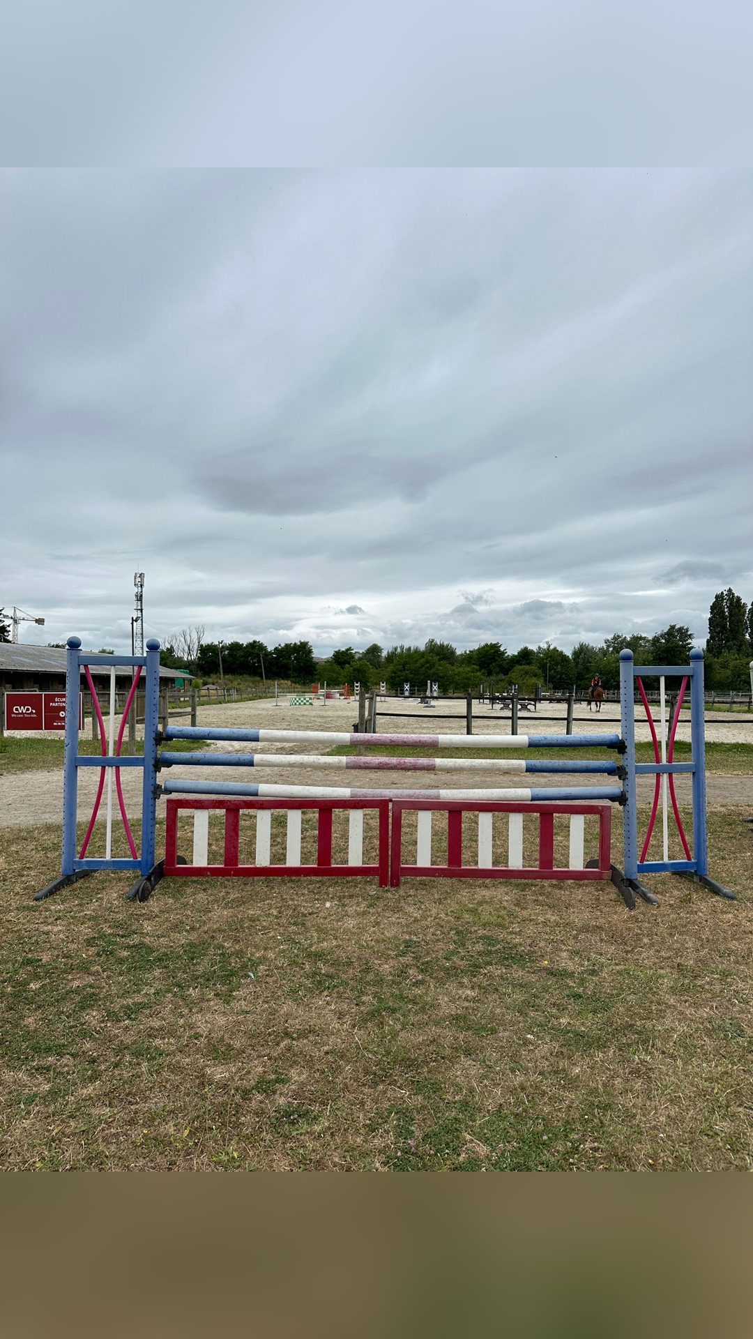 4 obstacles, média 4