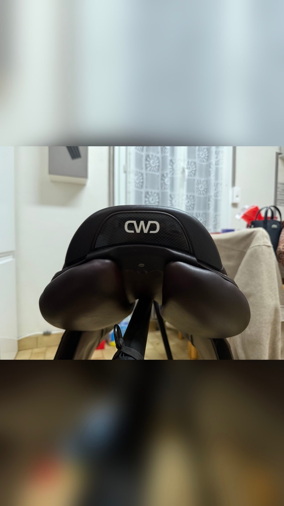 Selle CWD Mademoiselle 17,5, média 7