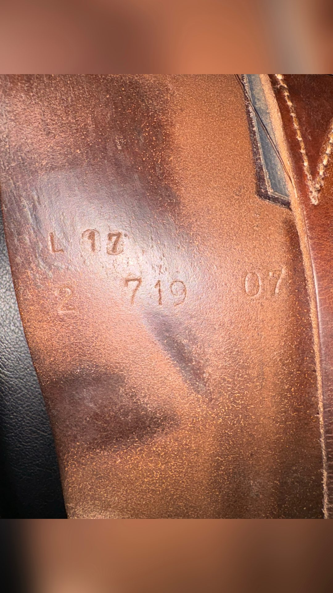 Selle Butet 17 semi creuse, média 5