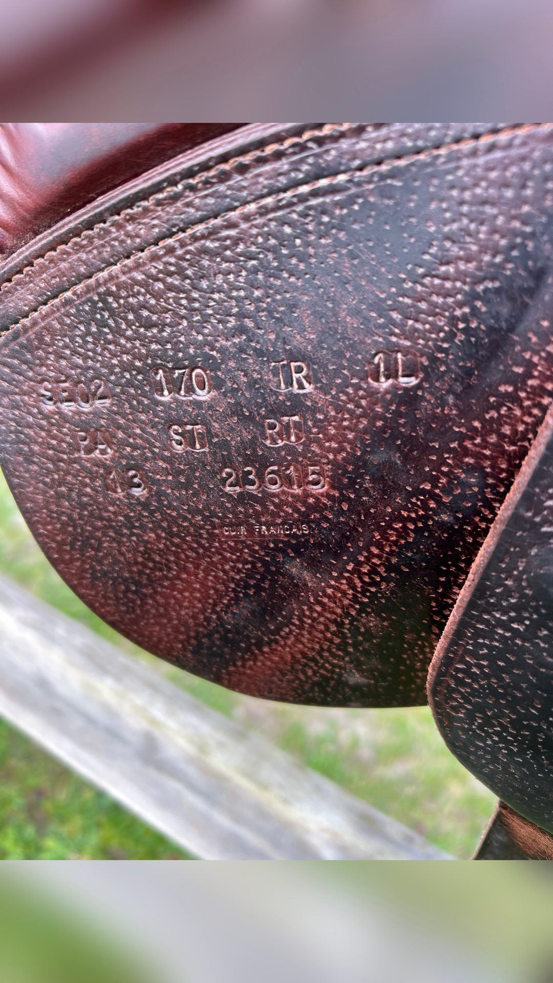 Selle CWD taille 17, média 6