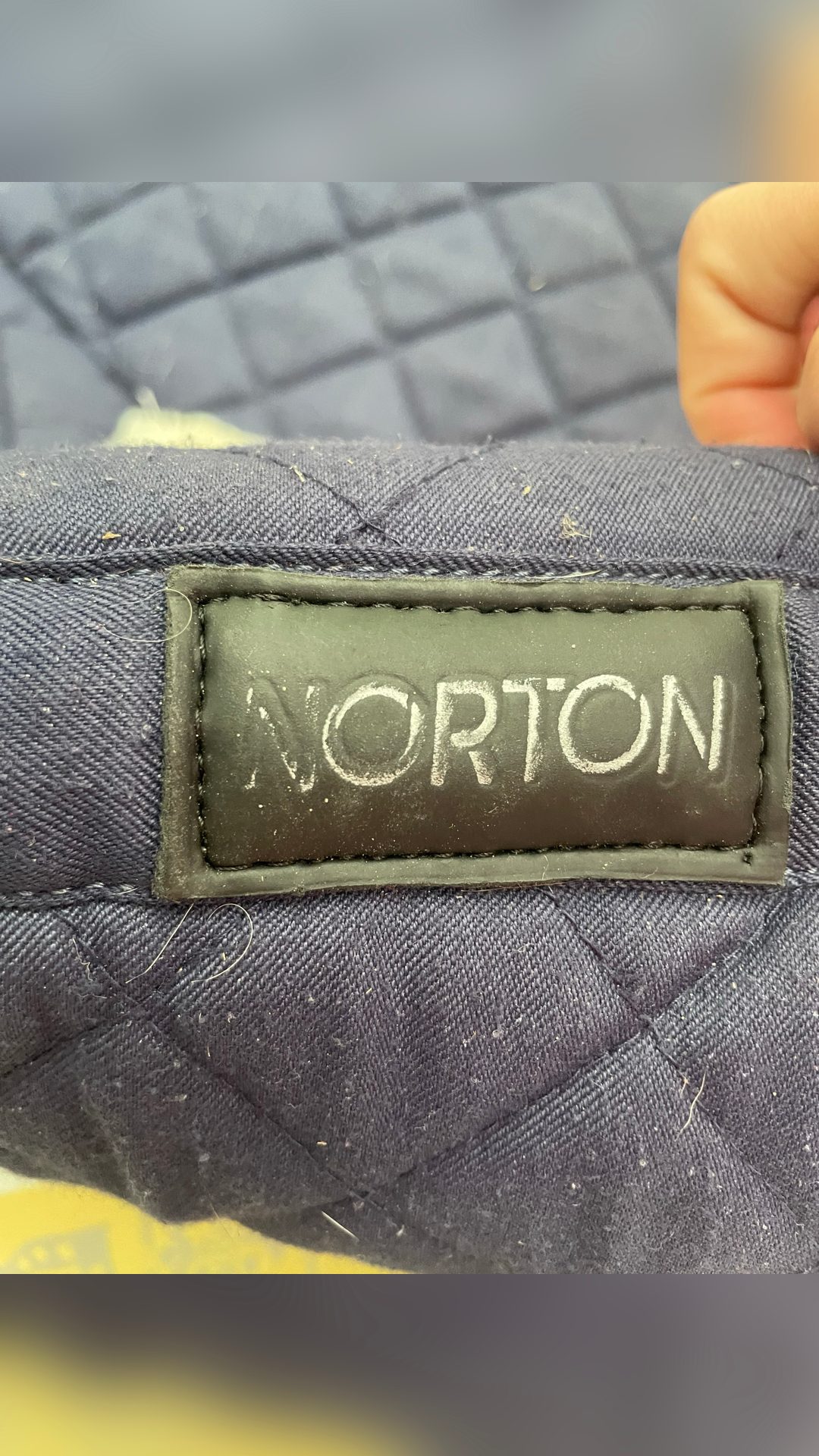 Tapis Norton, média 3