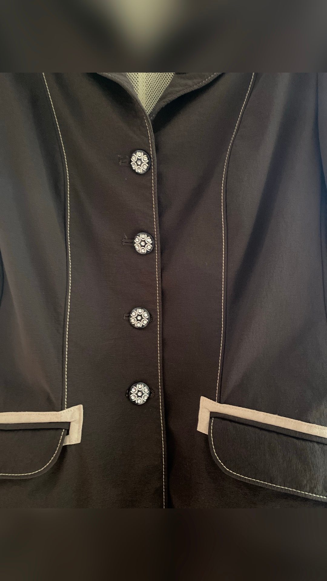 Veste de concours à vendre, média 2