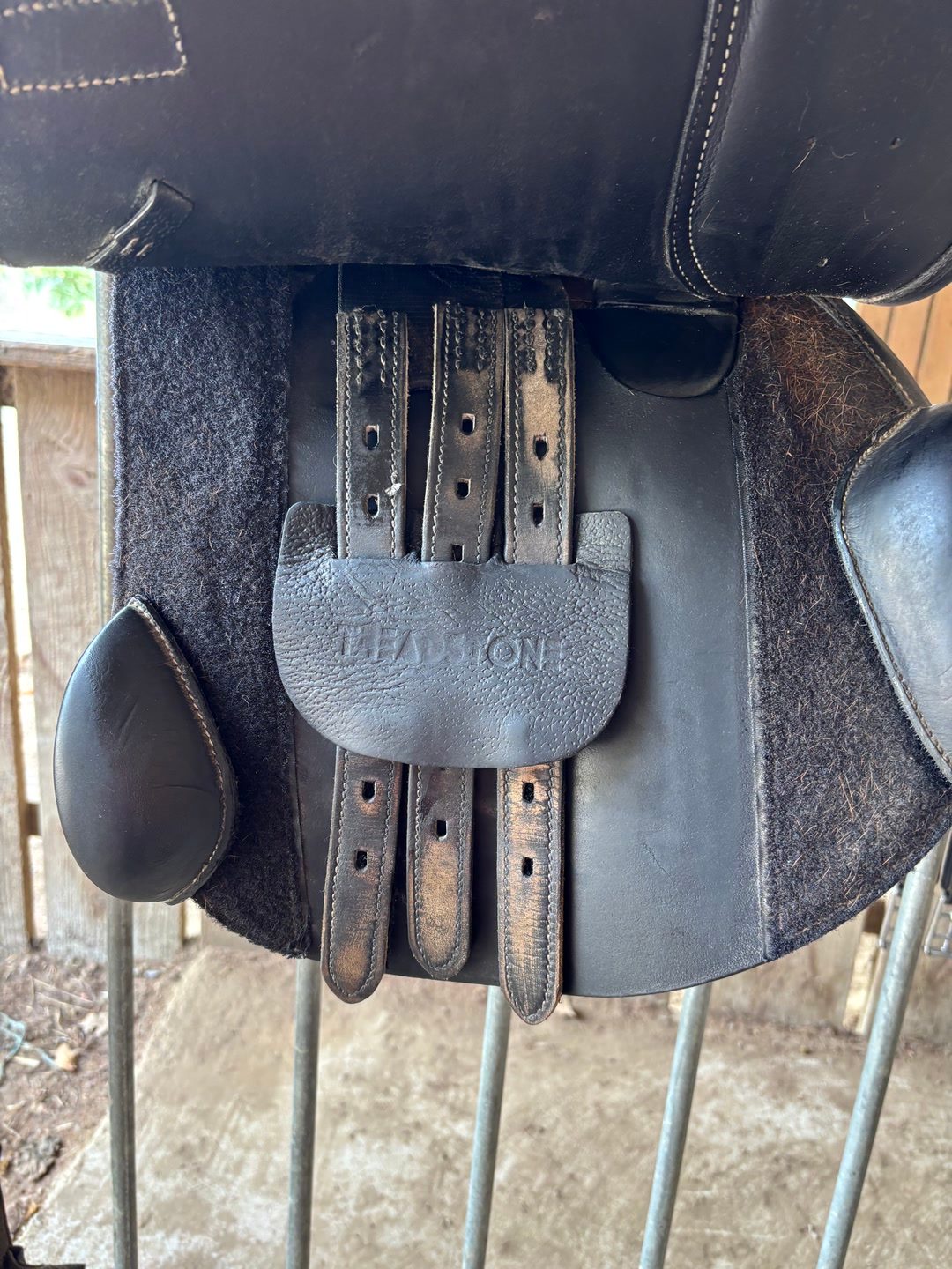 selle mixte Treadstone 17 pouces, média 3