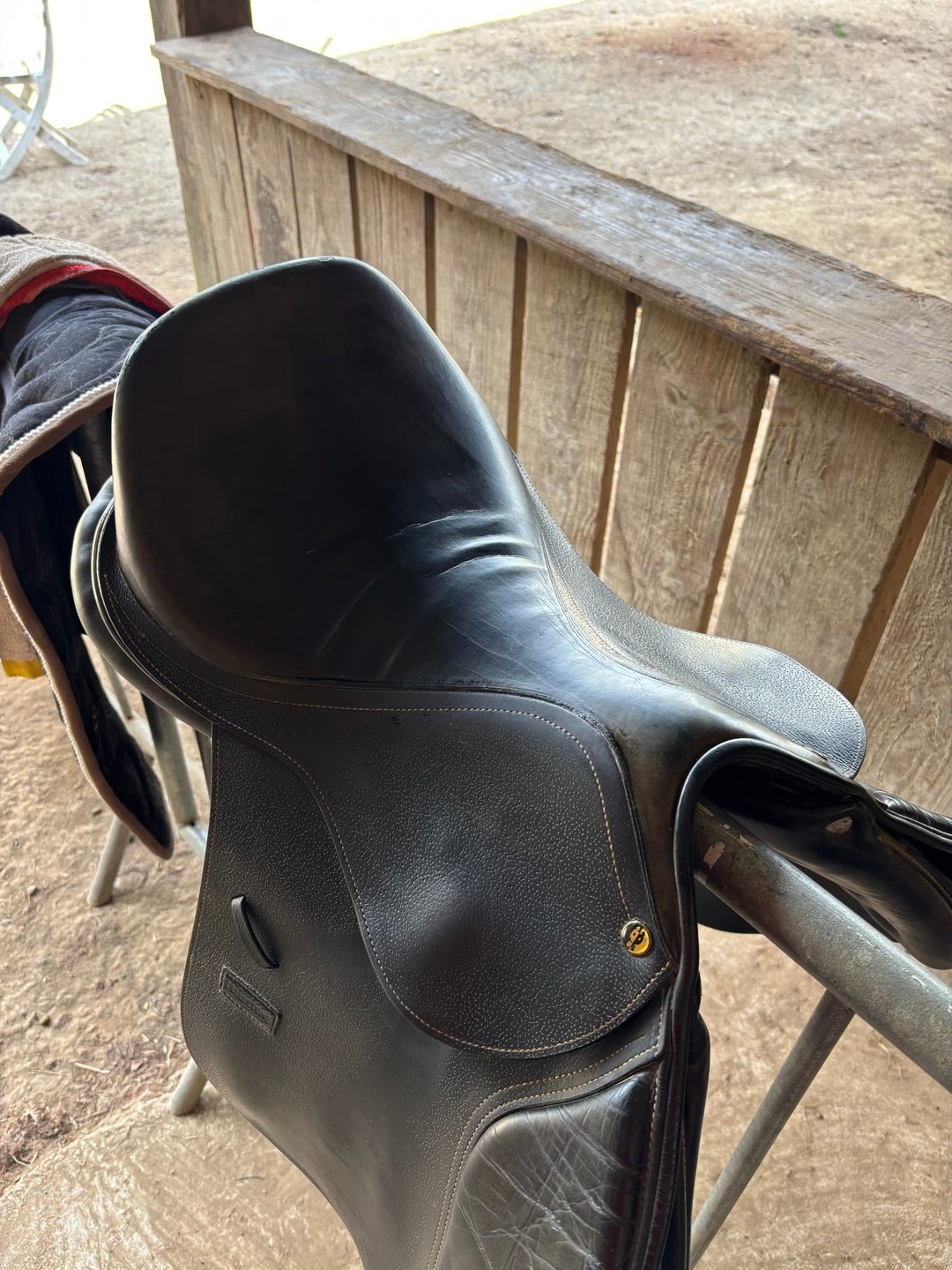selle mixte Treadstone 17 pouces, média 2