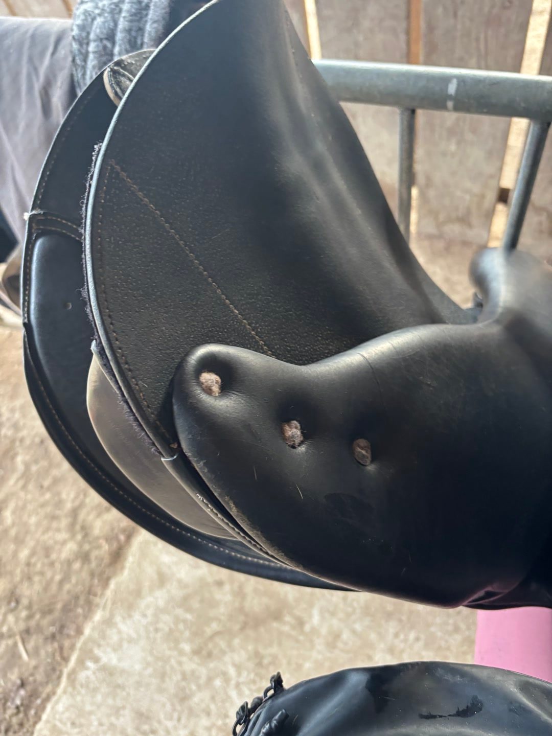 selle mixte Treadstone 17 pouces, média 8