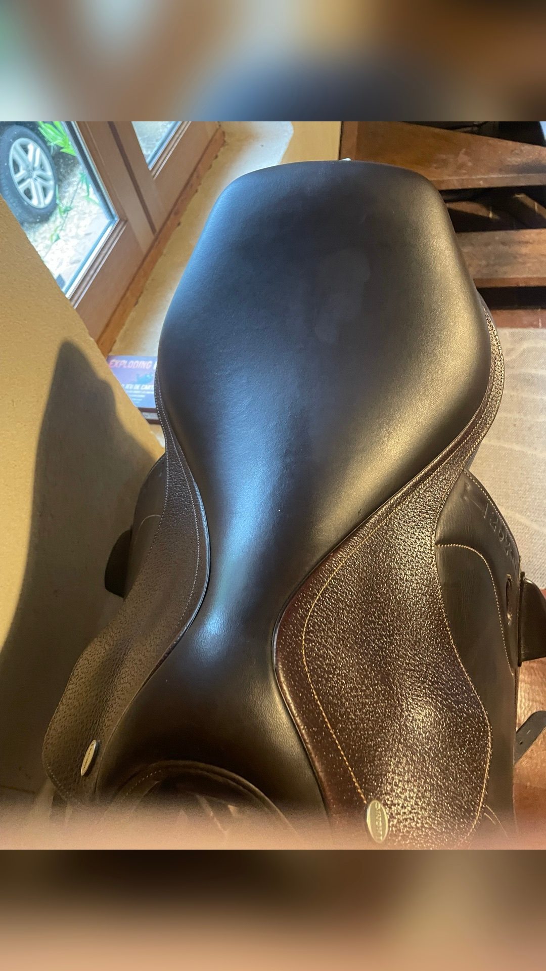 Selle Ikonic modèle cross évolution mono quartier, média 2
