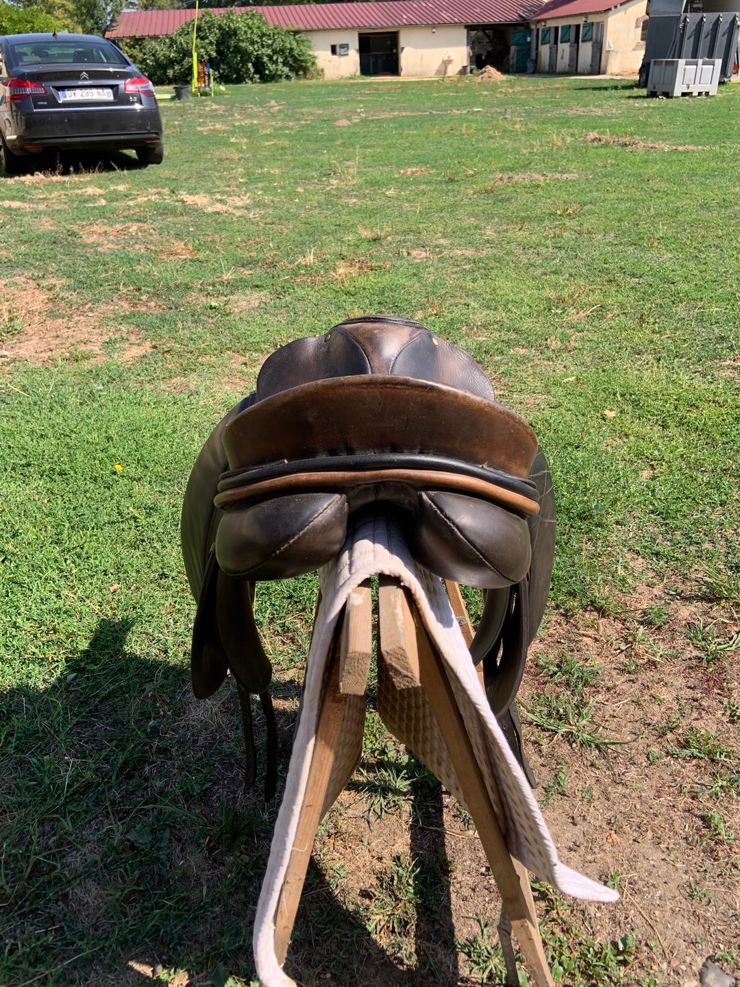 Selle de dressage HÖPFNER, média 8