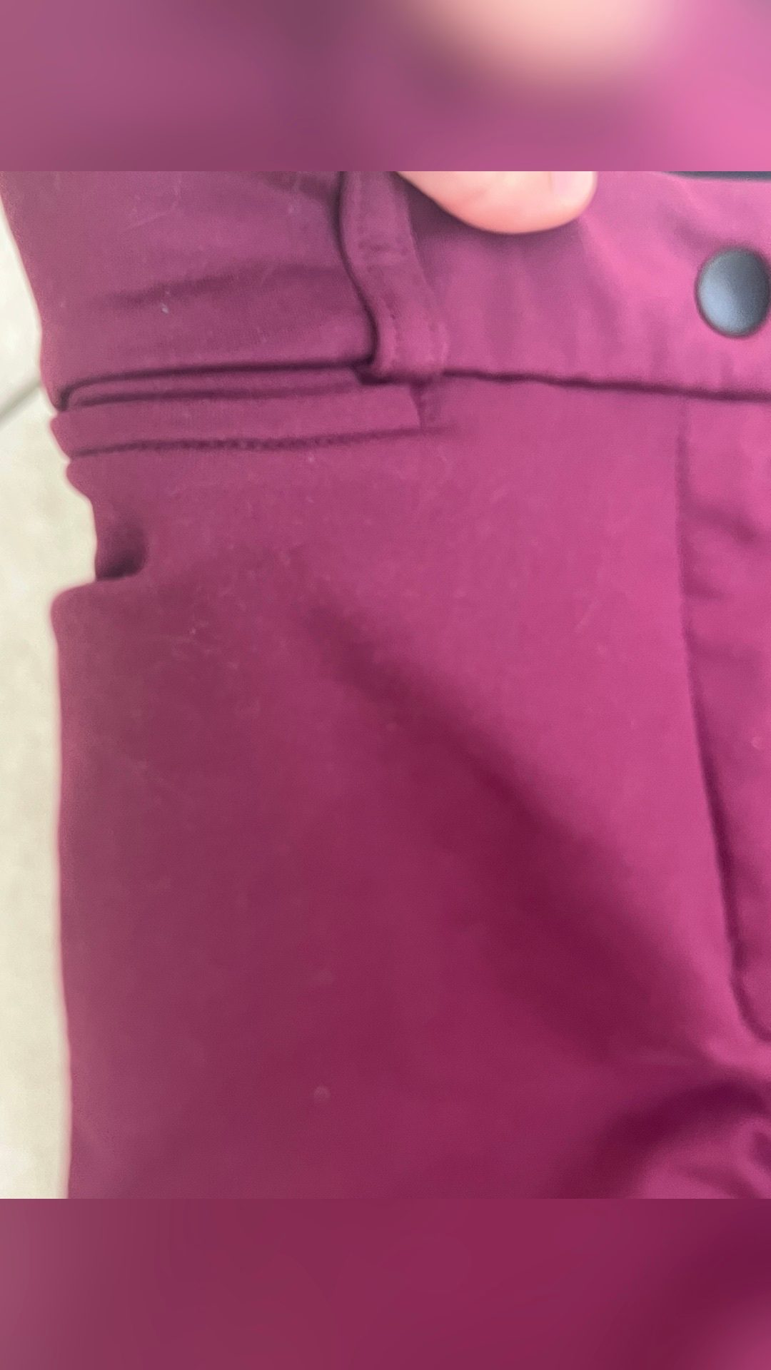 Pantalon d’équitation couleur violet bordeaux taille S, média 4