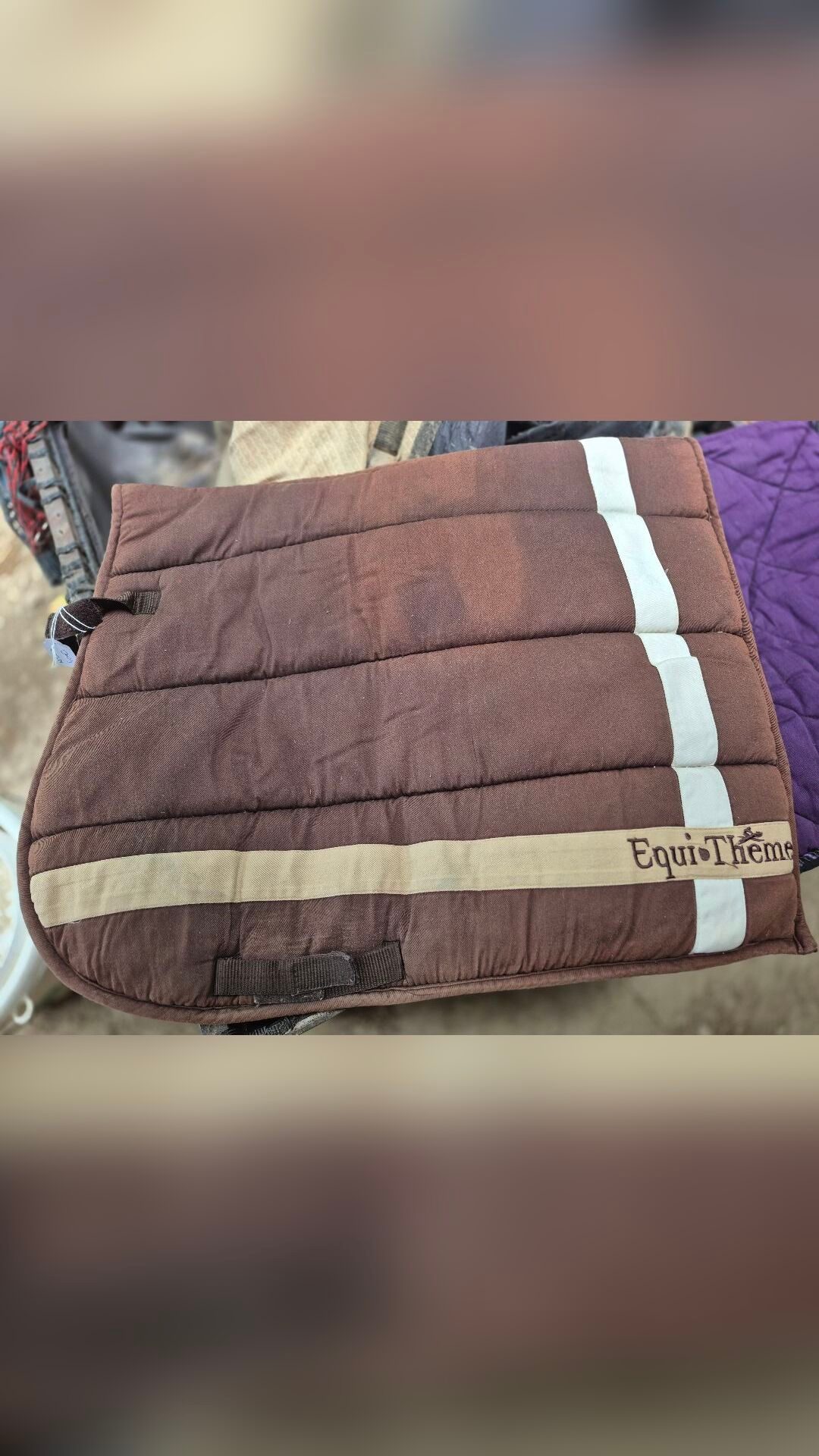 Ensemble marron licol + bonnet + tapis, média 4