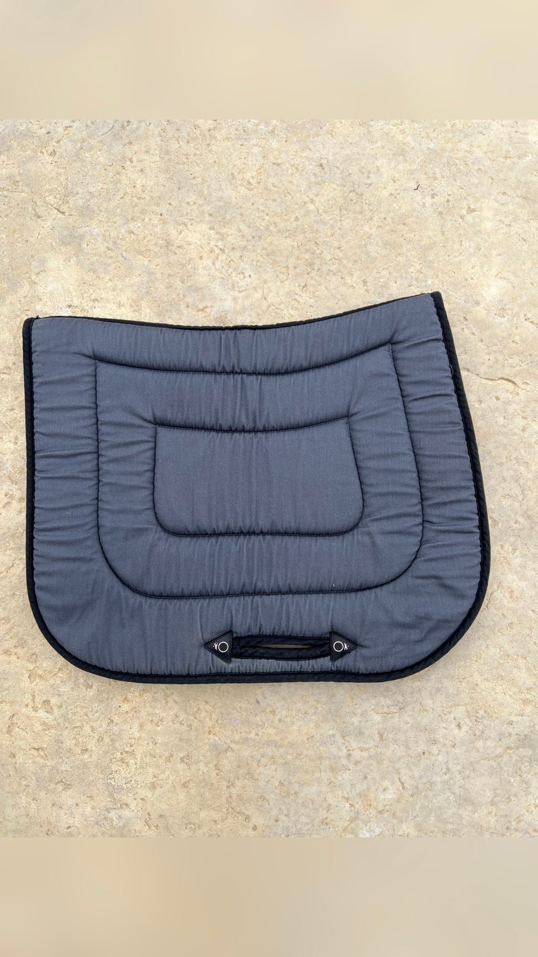 Tapis réversible pour poney, média 2