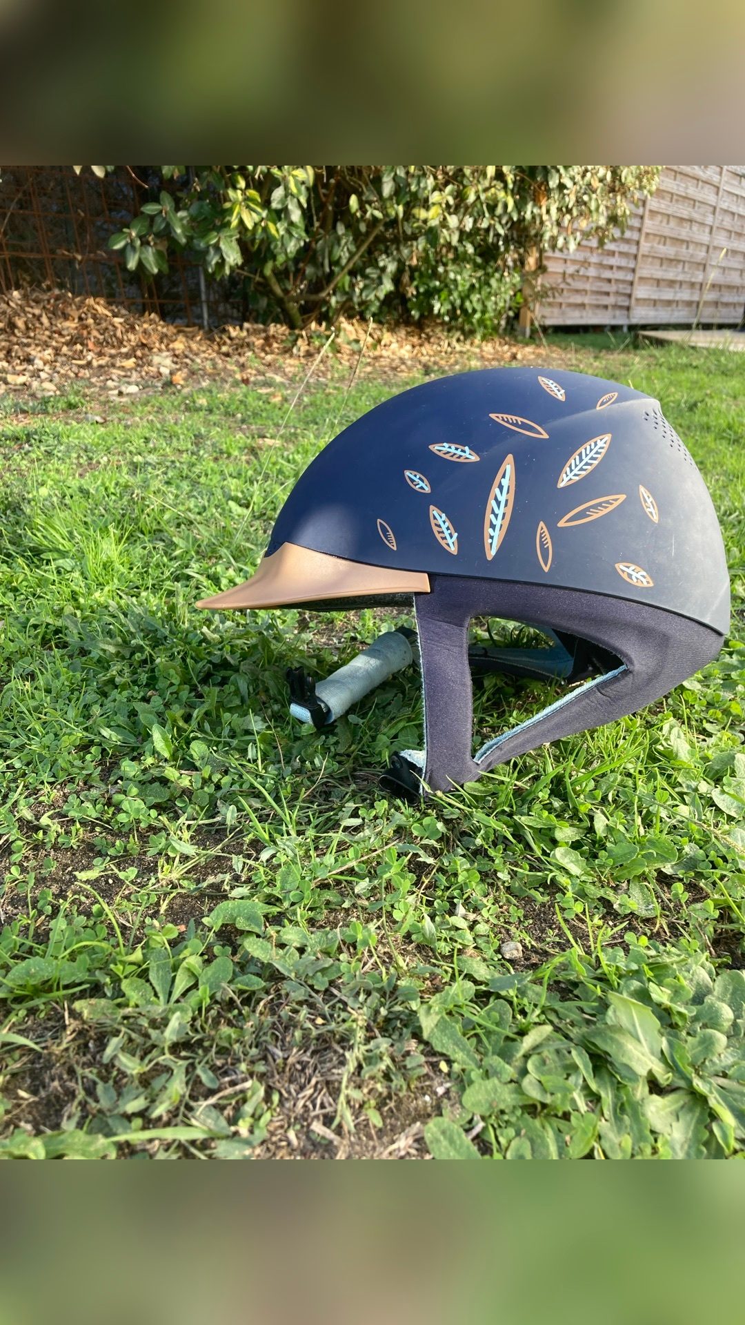 Casque bleu, prix négociable, média 3