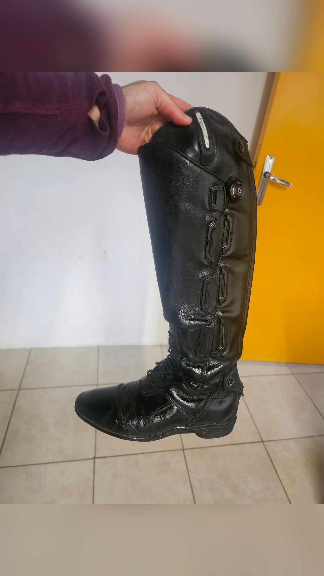 Bottes pointure 37, média 4