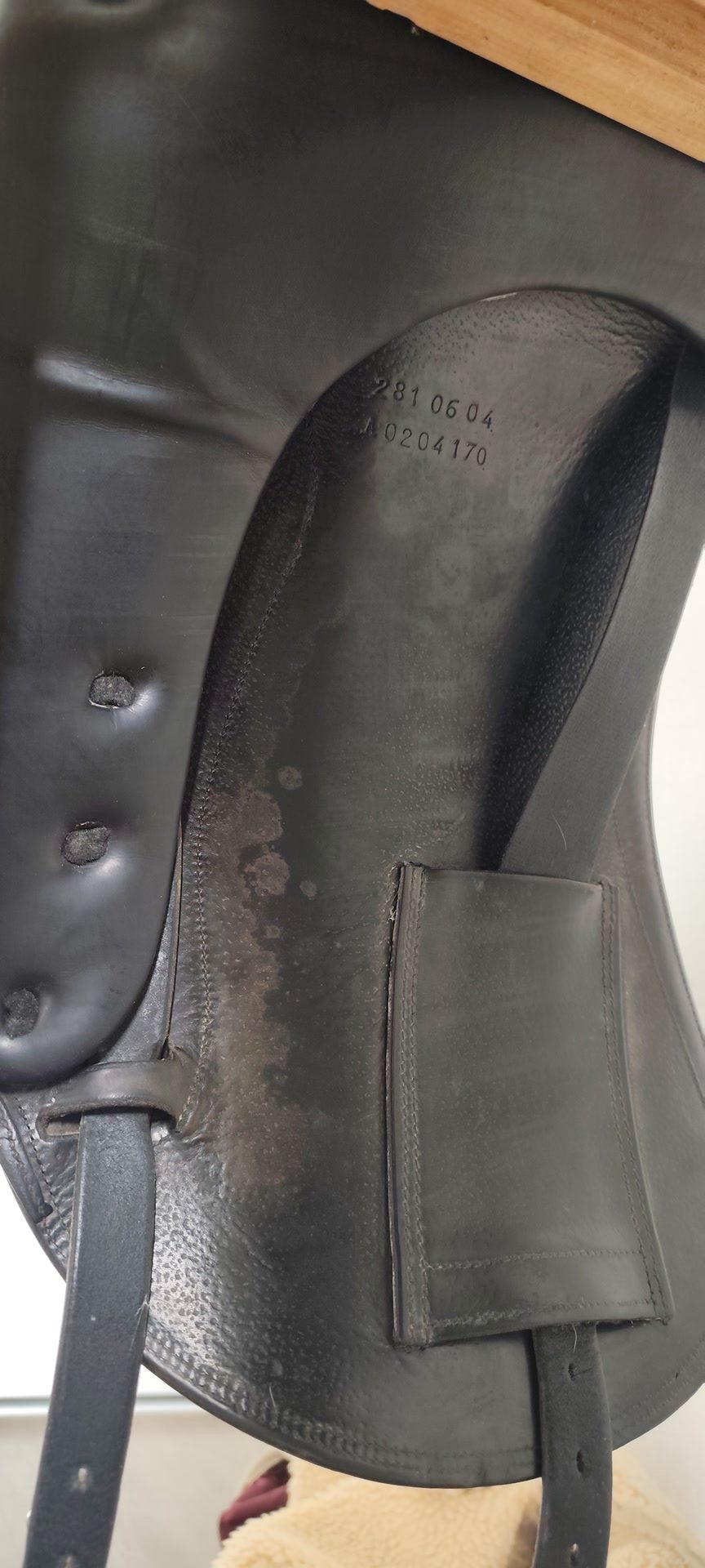 Selle dressage AULION 17" + étrivières étriers + sangle 50cm, média 4