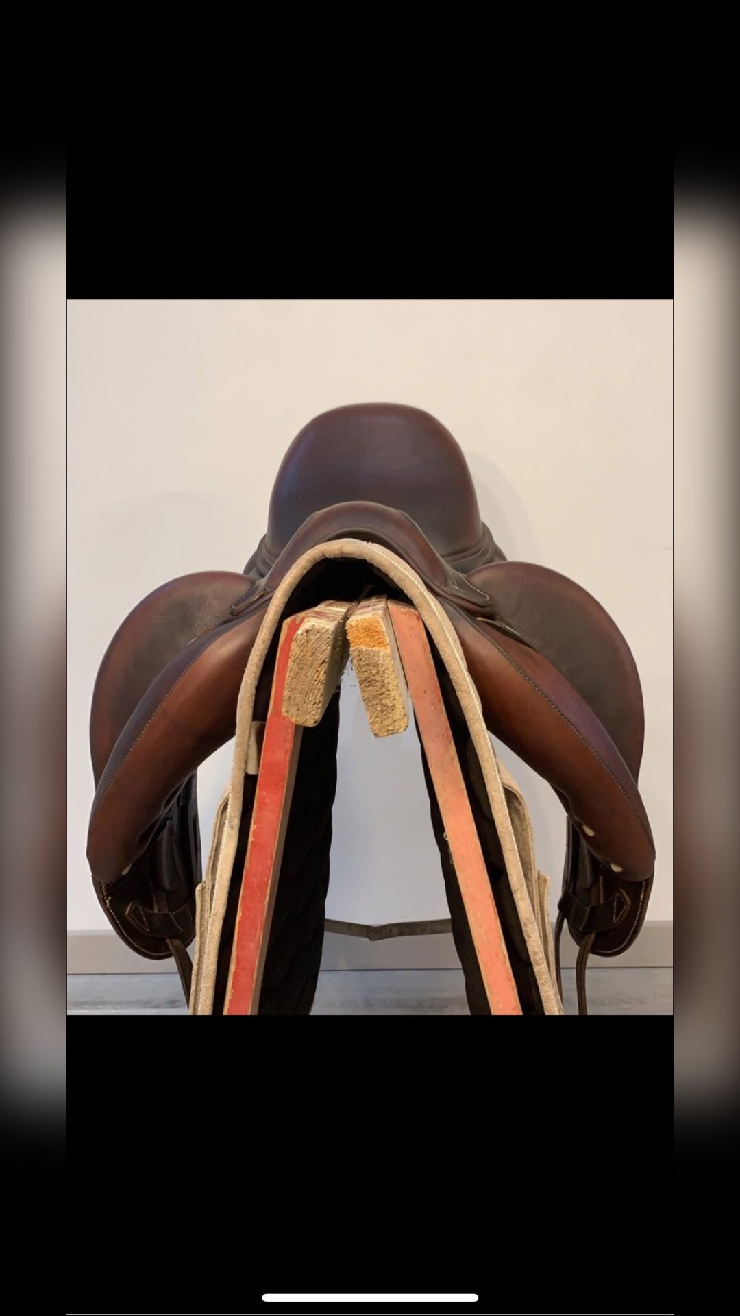 Selle dressage Antarès, média 3