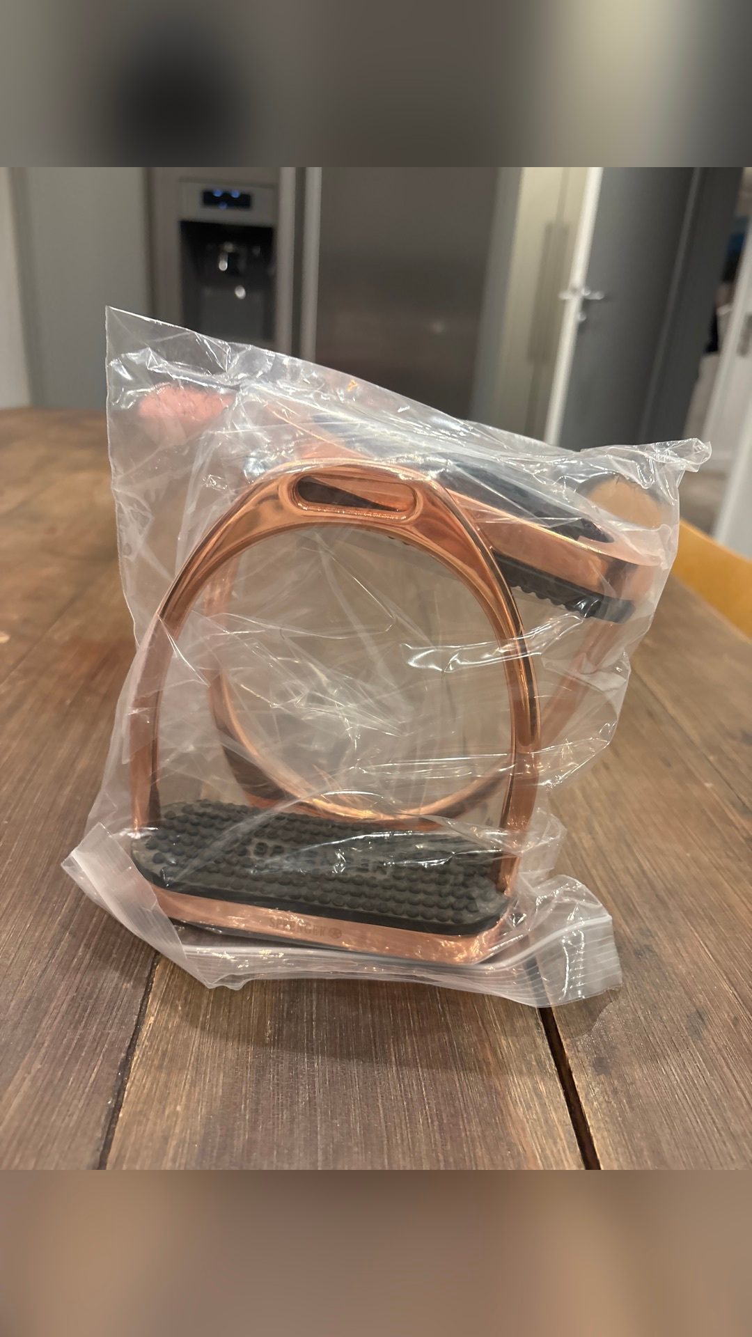 Étriers Sprenger rose à vendre, média 2