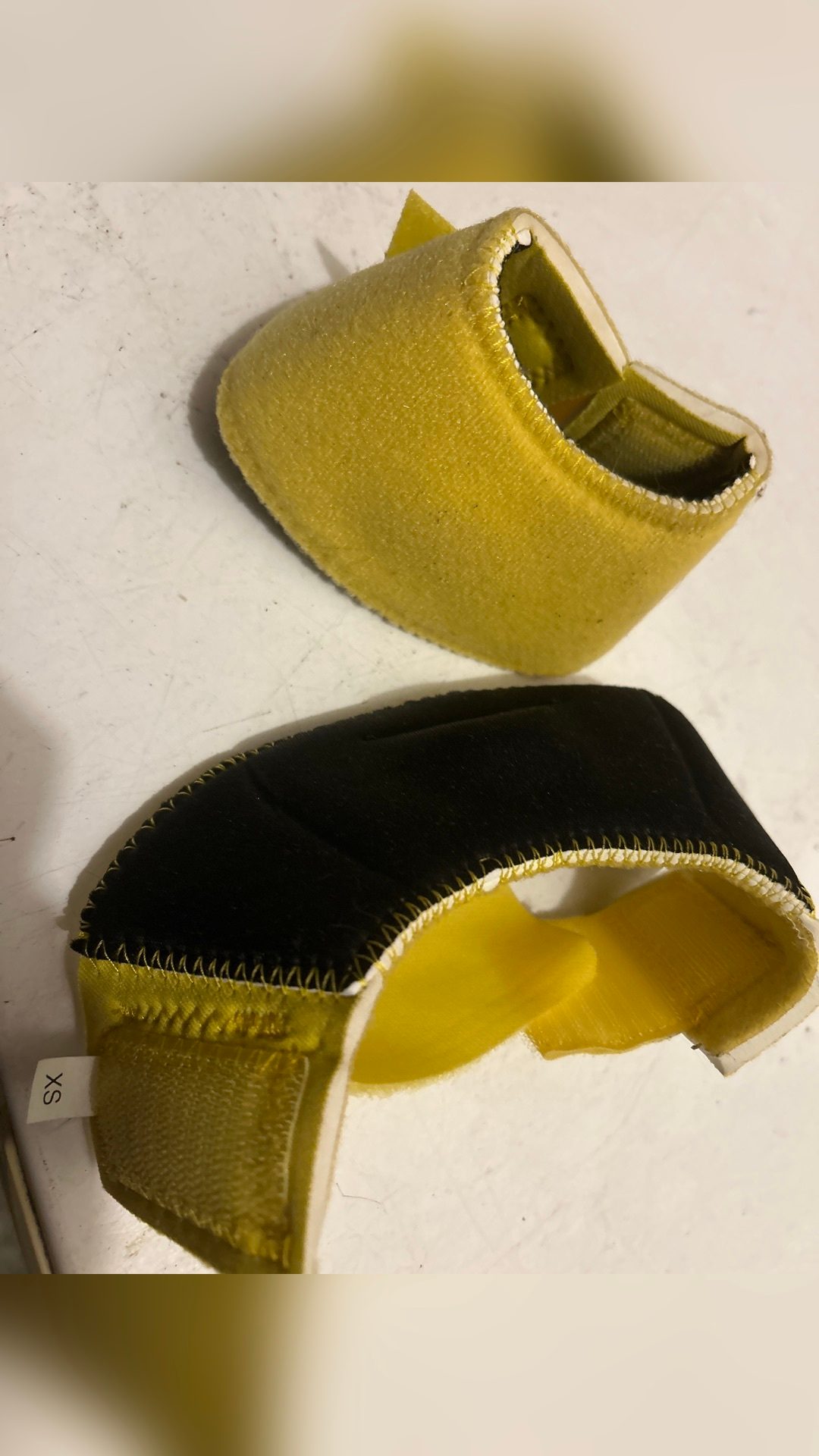 Cloches jaunes, média 3