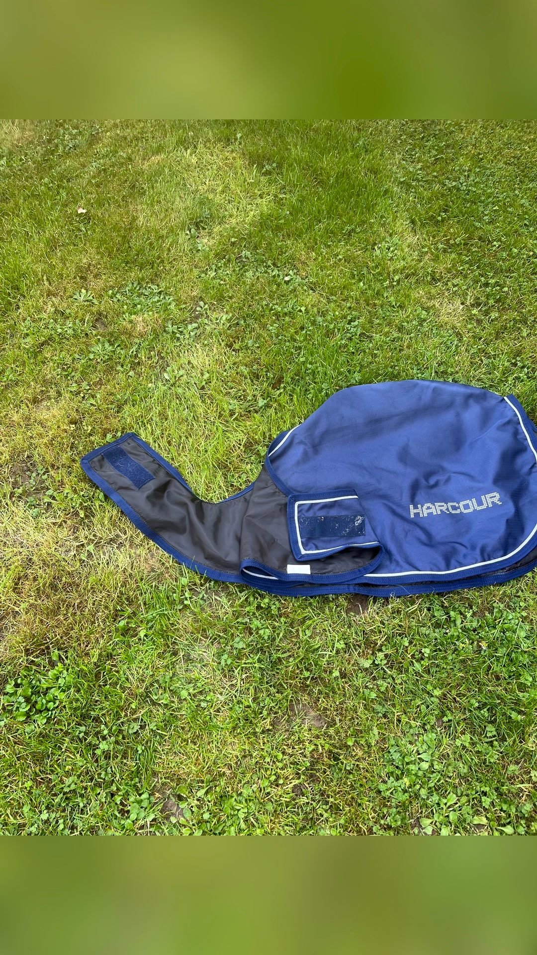 Couvre rein Harcour, média 2