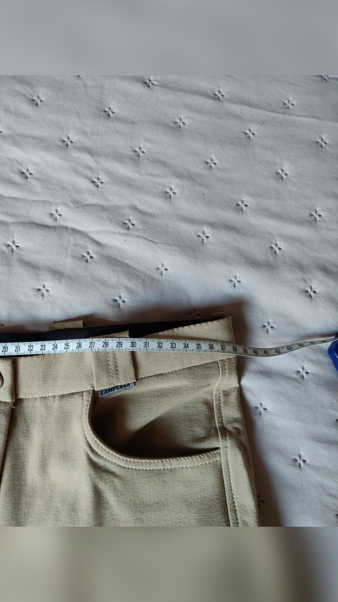 Pantalon T38, média 4