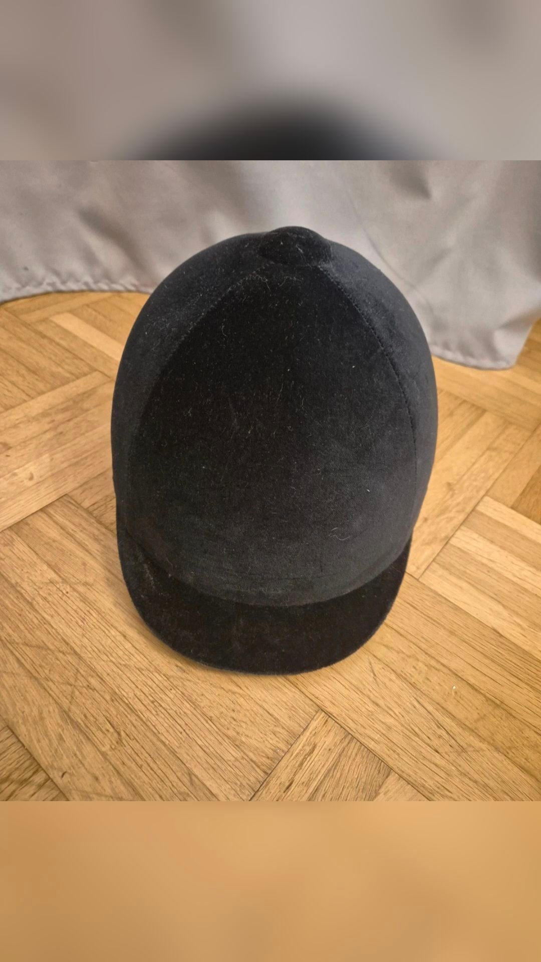 Bombe dessus velours, média 2