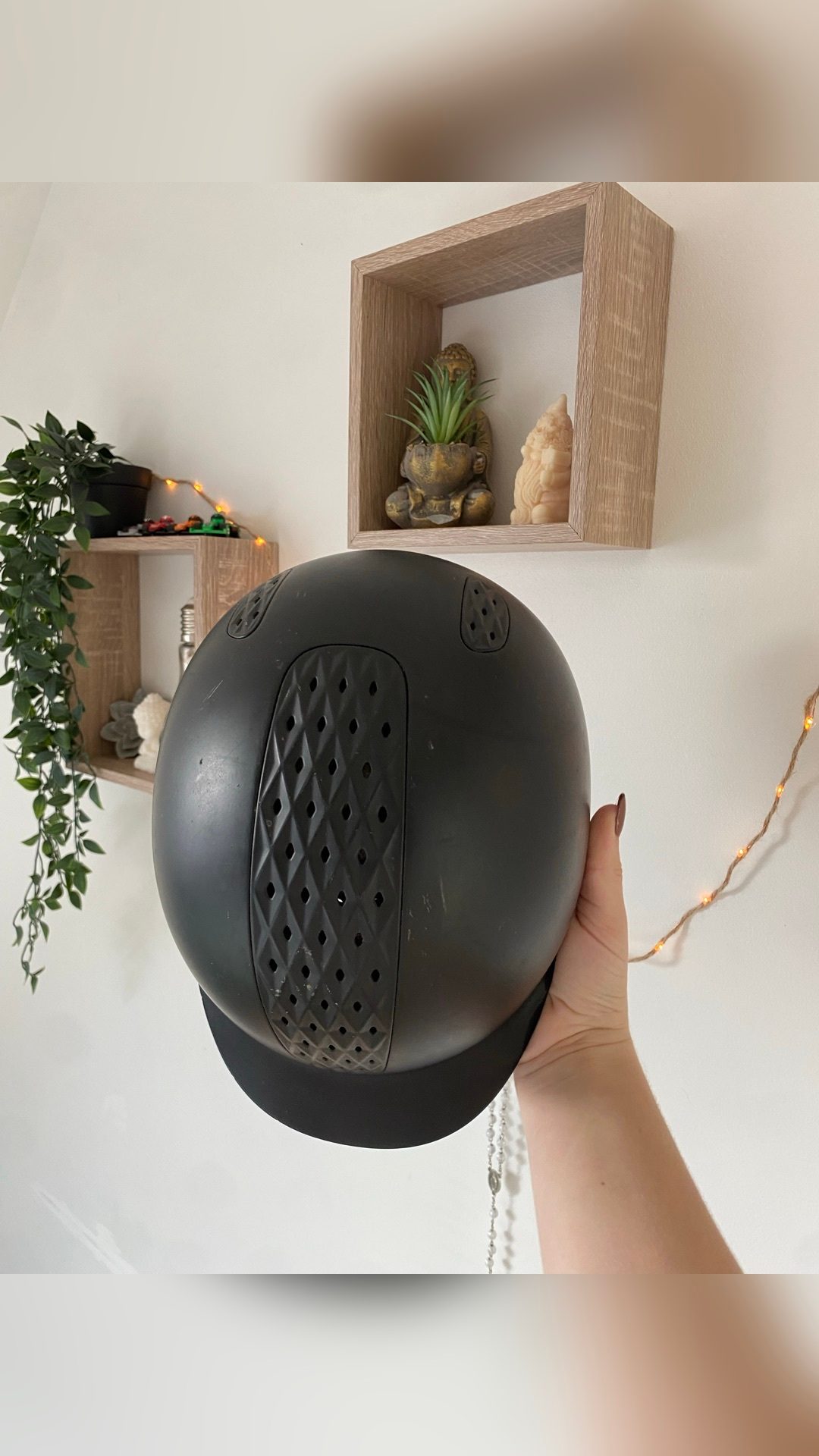 Bombe d’équitation taille 55cm, média 4