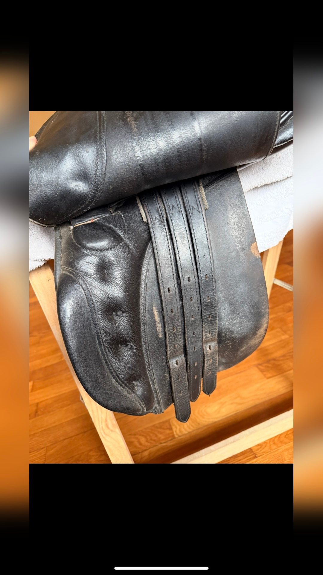 Selle mixte 17 pouces, média 3