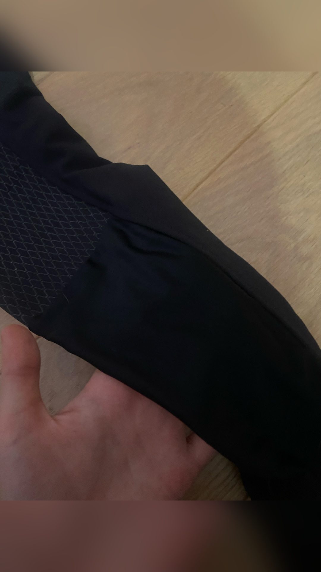 Pantalon noir, média 7