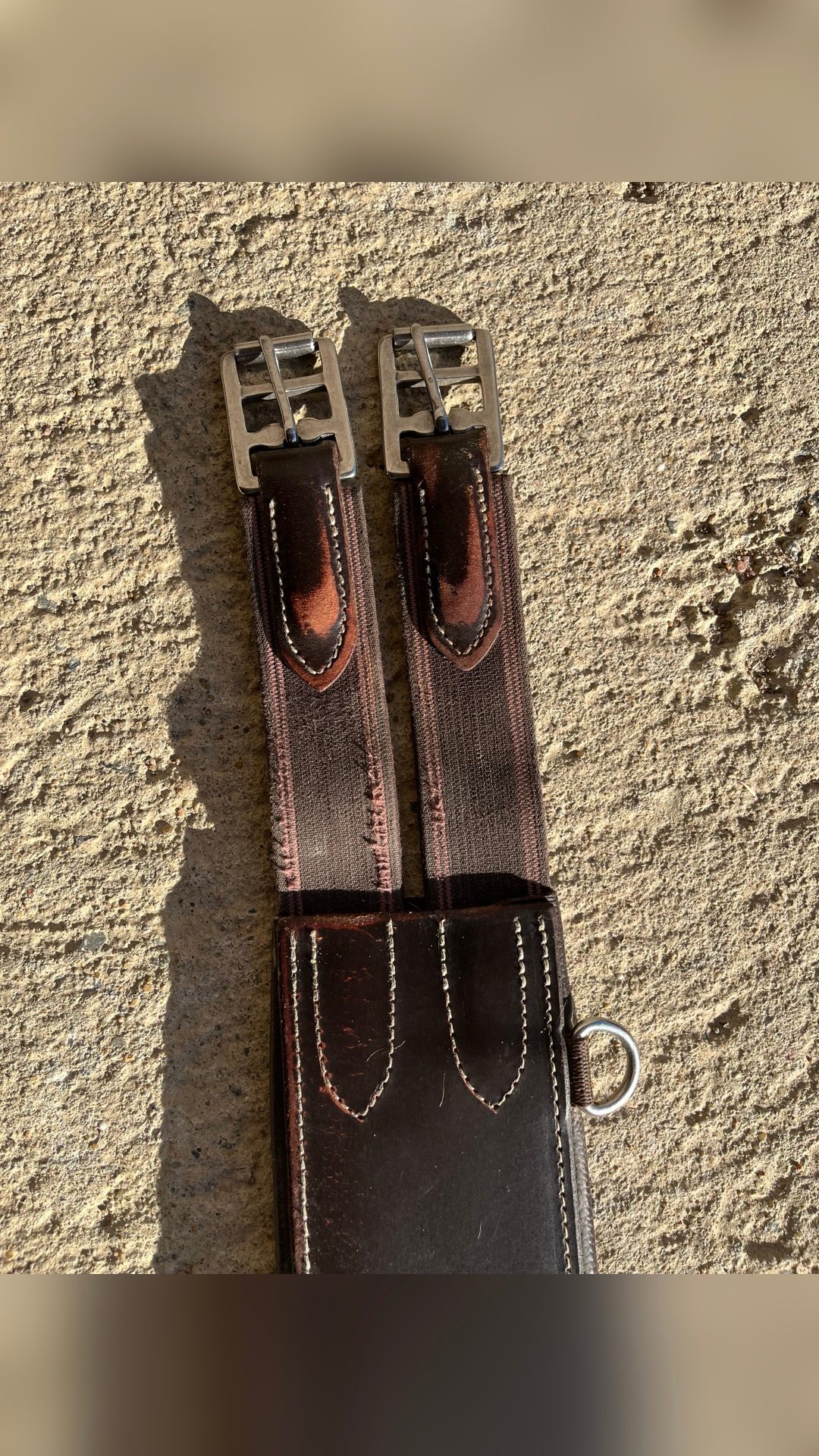 Bavette cuir marron 145cm, média 4