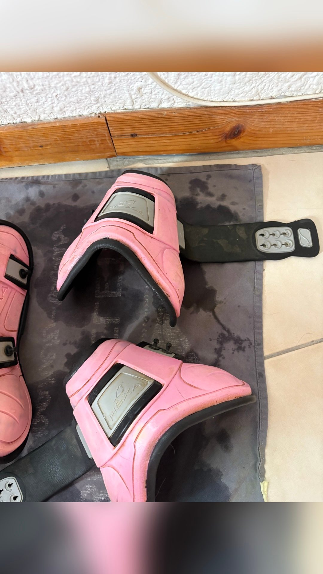 Guêtres + Protège-boulets HEXA rose – matière imperméable, facile à nettoyer, média 5