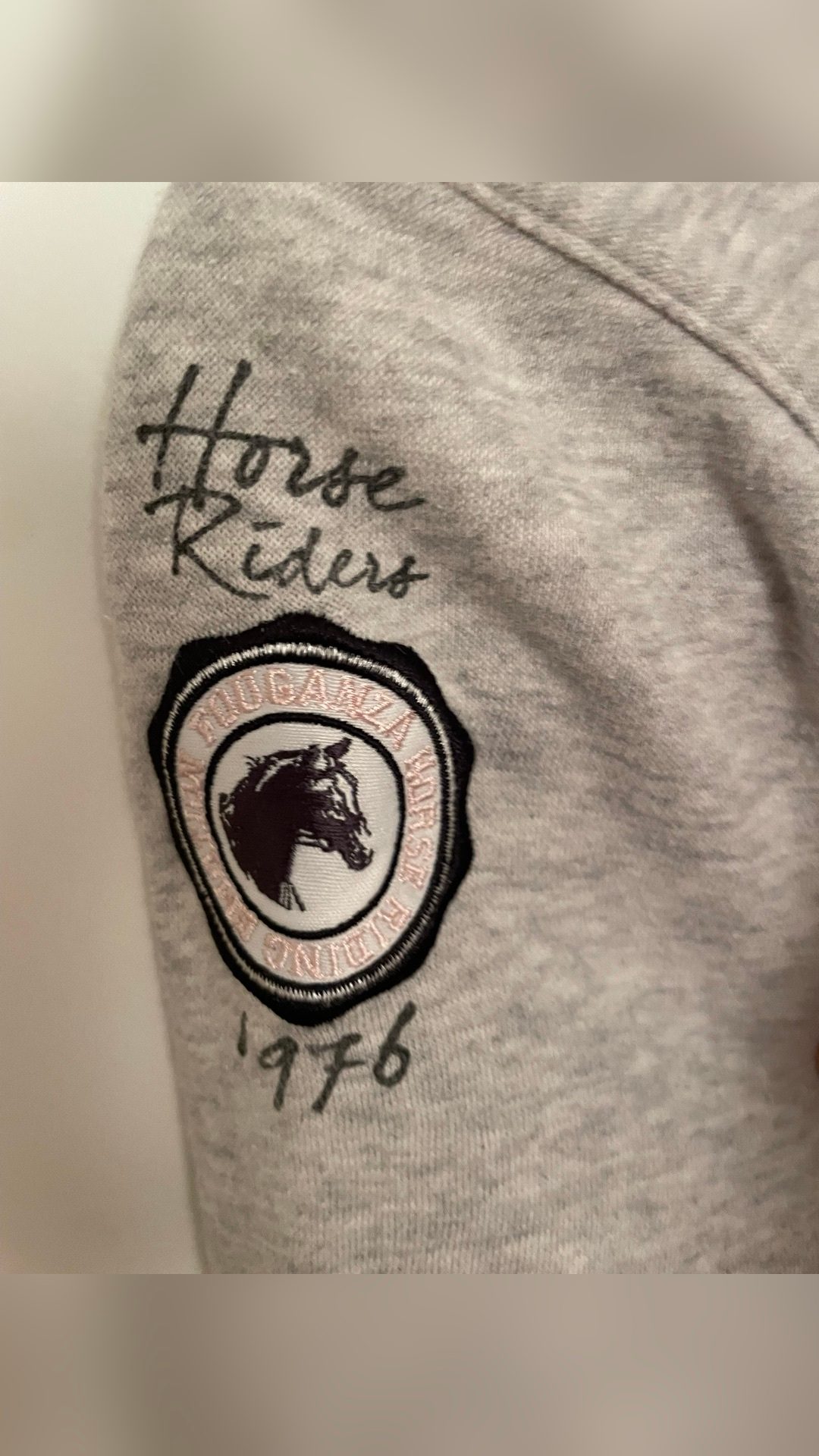 Veste, média 4