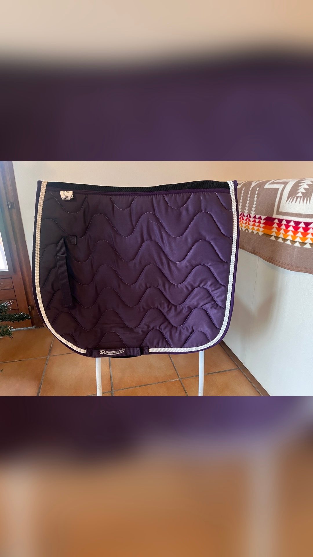 Tapis Rhinegold violet, média 9