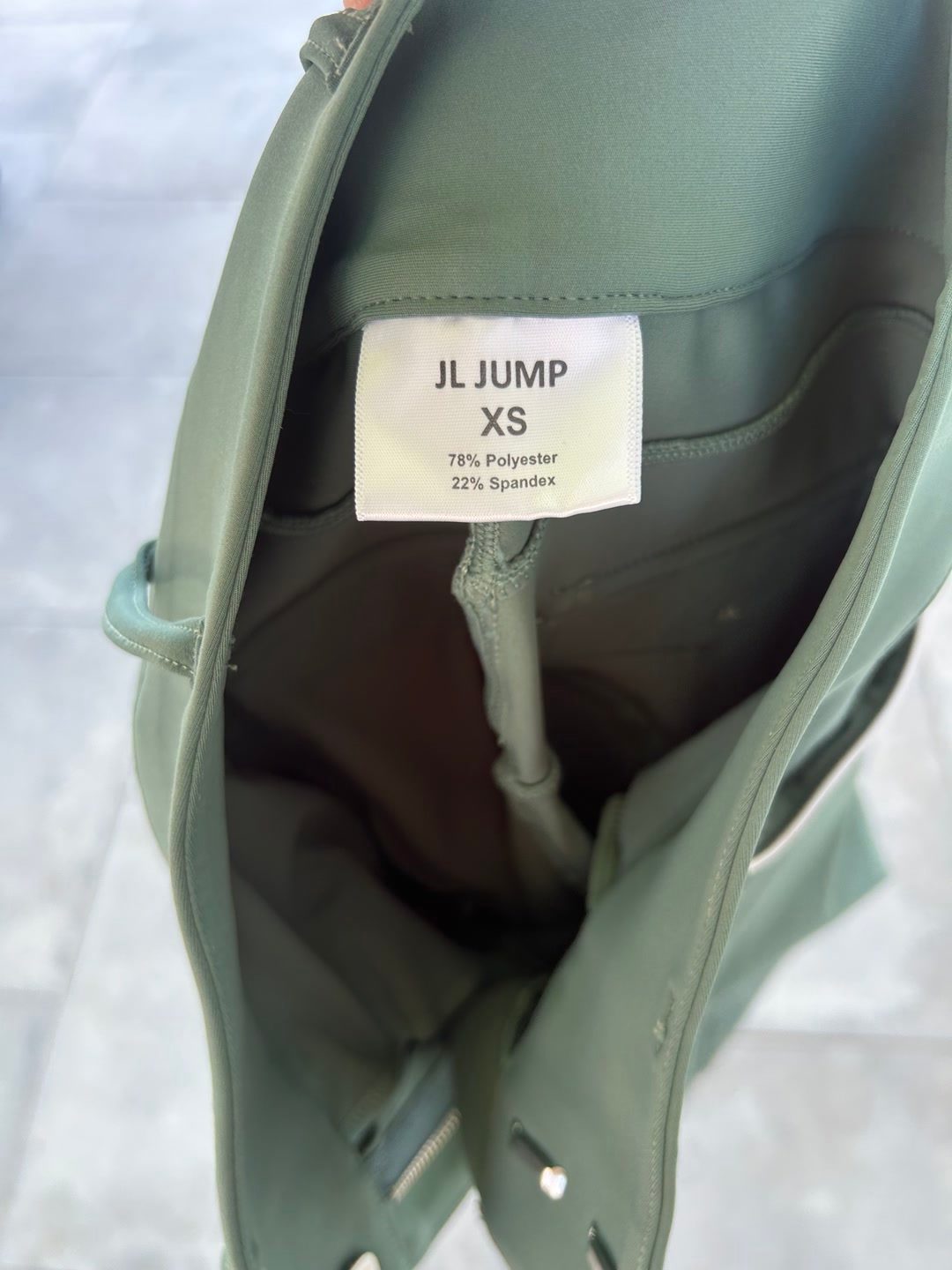 Pantalon jl jump neuf xs, média 3