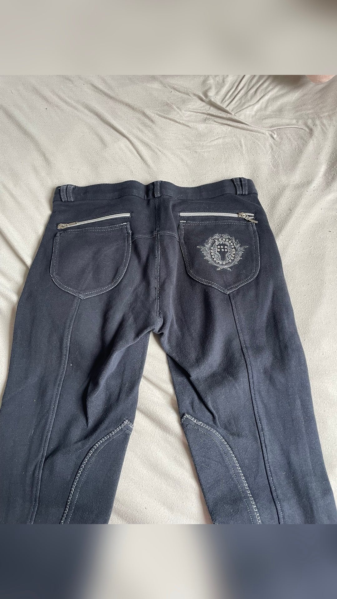 Pantalon, média 3