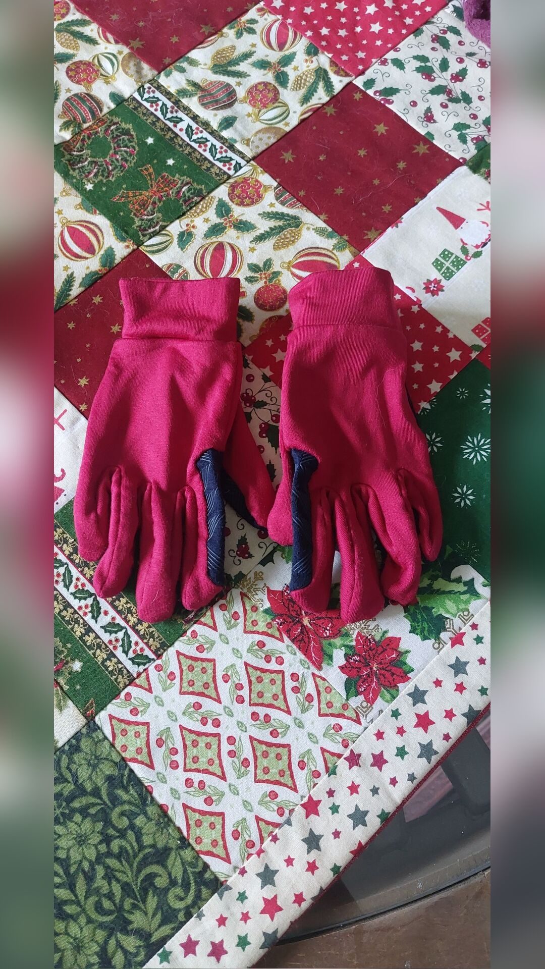 Gant fille 5-6 ans, média 2