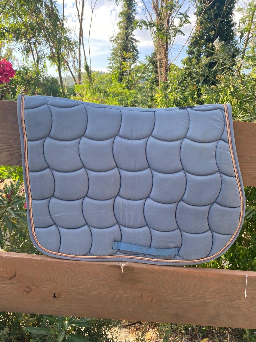 Bon état tapis saut equitheme bleu orage, média 2